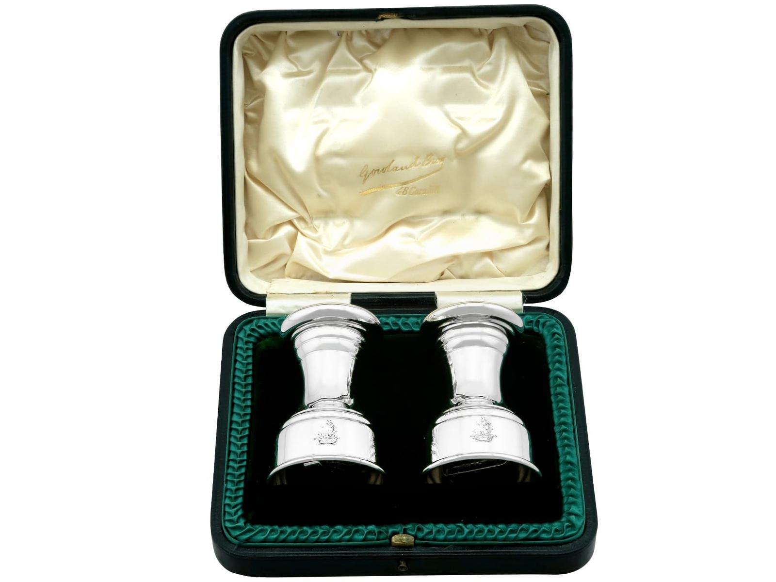 Antique Edwardian Sterling Silver Pepper Grinders 1905 (1 of 13)