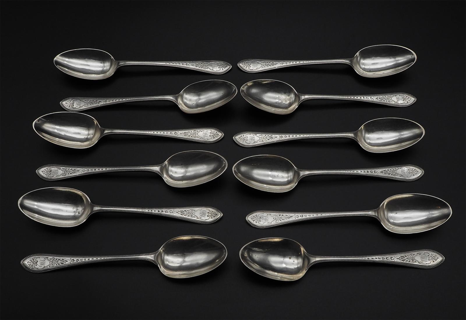 Good Set of 12 Scottish Silver Teaspoons (1 of 6)