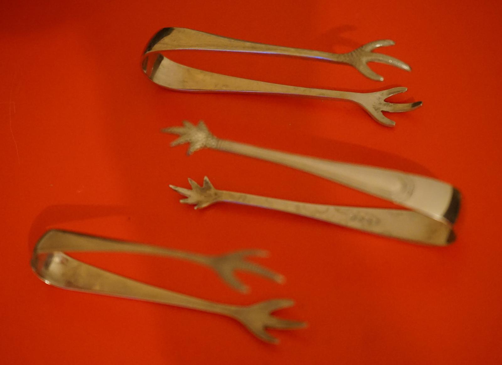 3 Pairs of Vintage Claw Feet Sugar Nips / Ice Tongs (1 of 7) 3 Pairs of Vintage Claw Feet Sugar Nips / Ice Tongs (1 of 7)