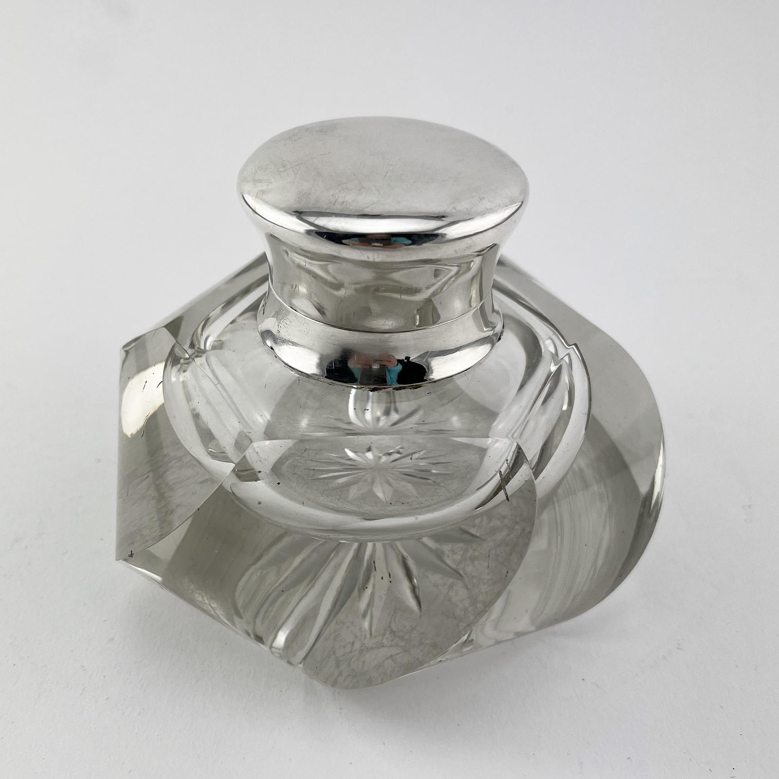 Quality John Grinsell Sterling Silver Topped Desk Inkwell (1 of 7)