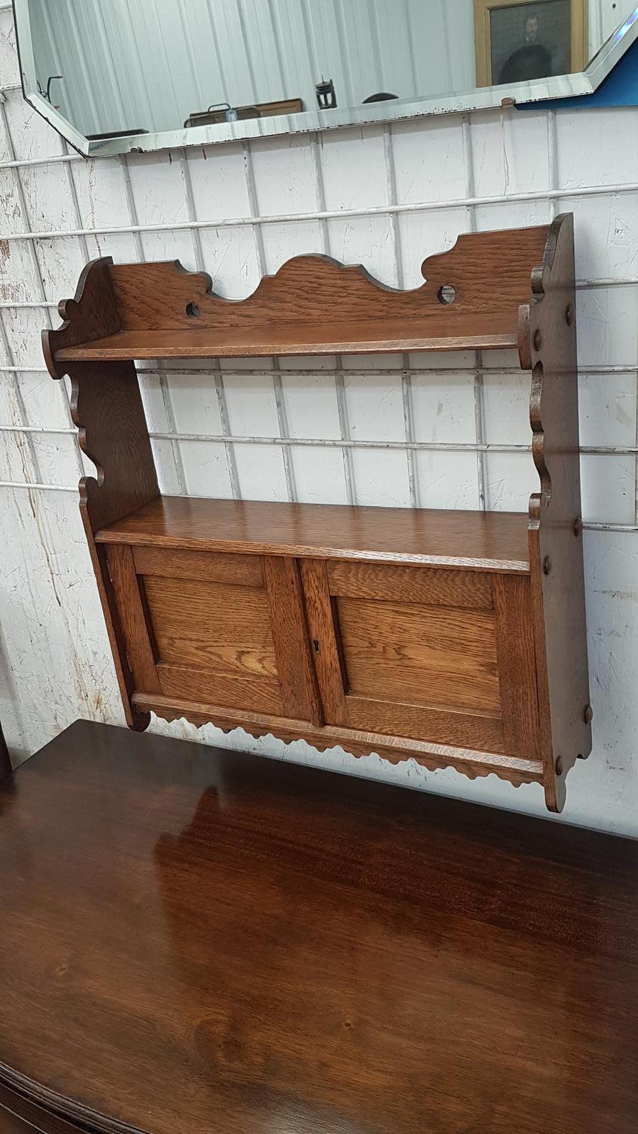 Small Oak Hanging Cabinet (1 of 6) Small Oak Hanging Cabinet (1 of 6)