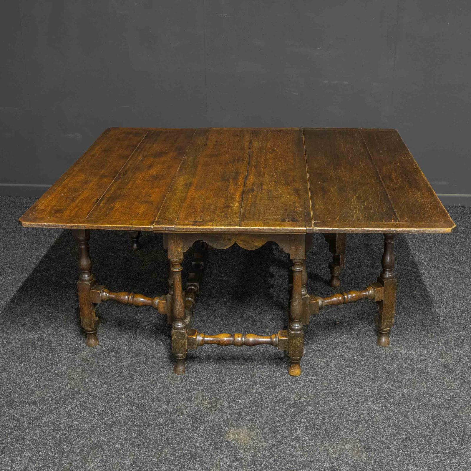 Early 18th Century Oak Double Gateleg Table (1 of 10)