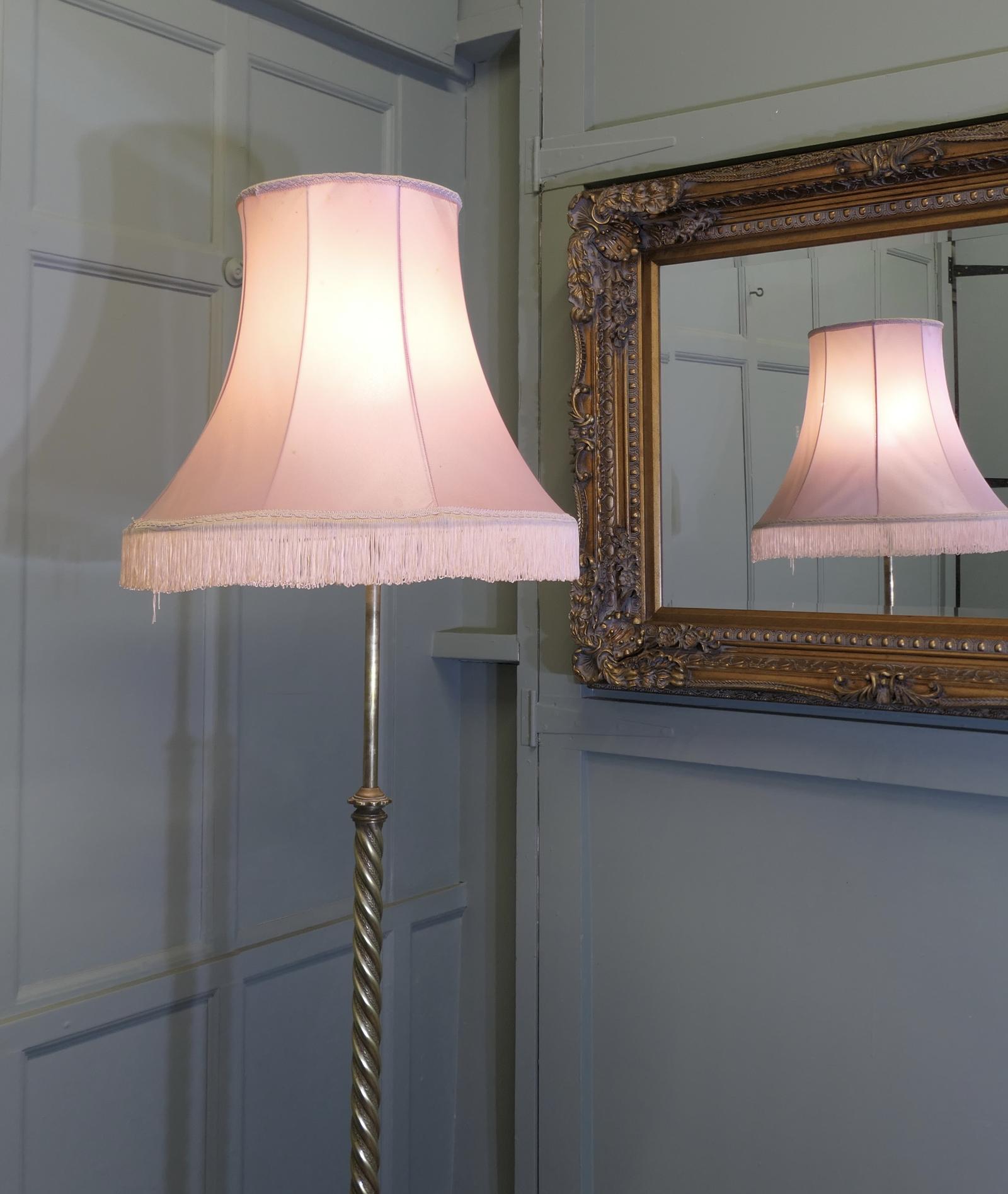 Arts and Crafts Telescopic  Brass Floor Lamp (1 of 7)