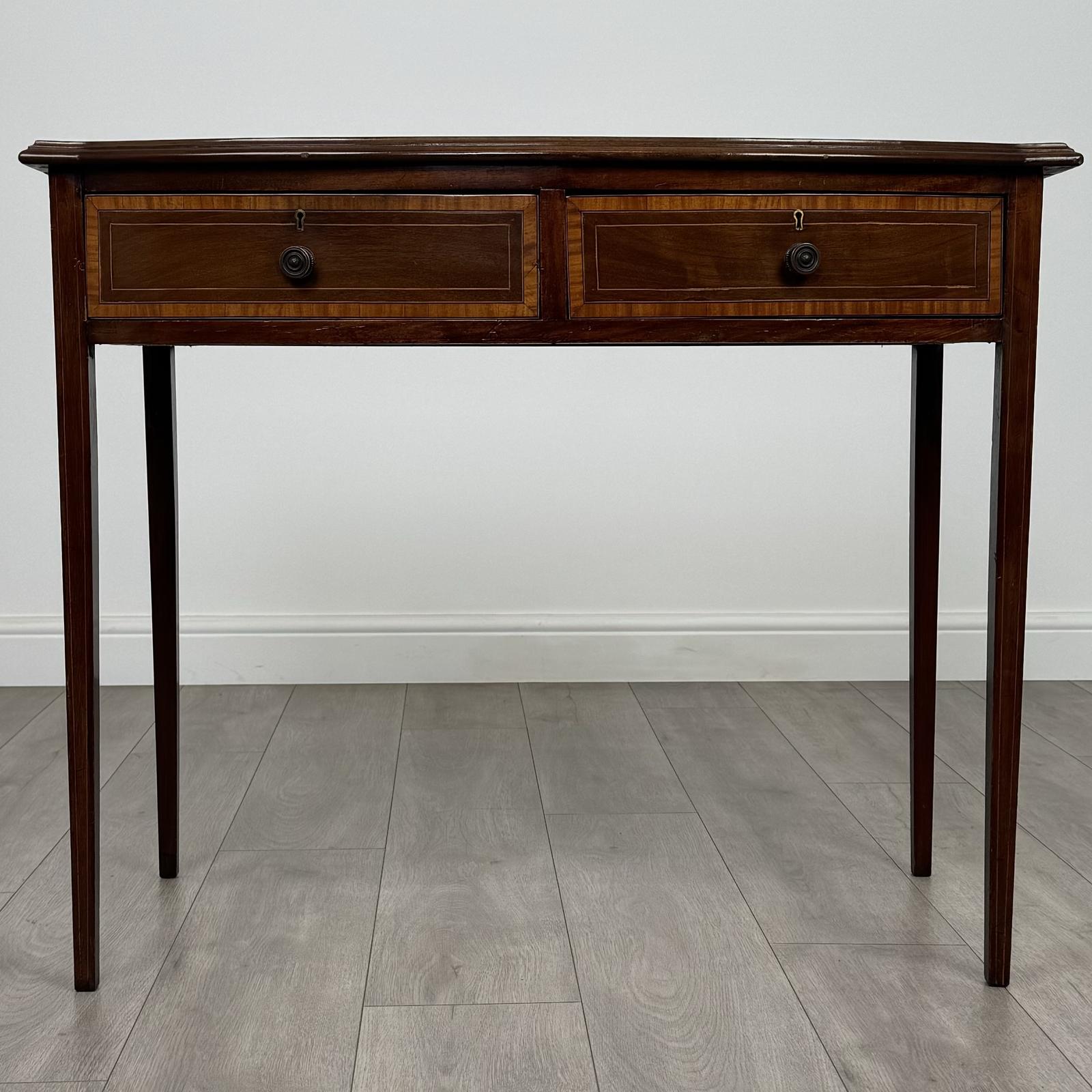 Antique 20th Century Fine Quality Writing Table In Mahogany (1 of 11) Antique 20th Century Fine Quality Writing Table In Mahogany (1 of 11)