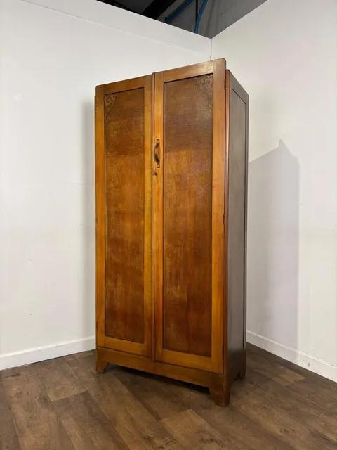 Vintage Oak Veneer Double Door Fitted Wardrobe (1 of 16) Vintage Oak Veneer Double Door Fitted Wardrobe (1 of 16)
