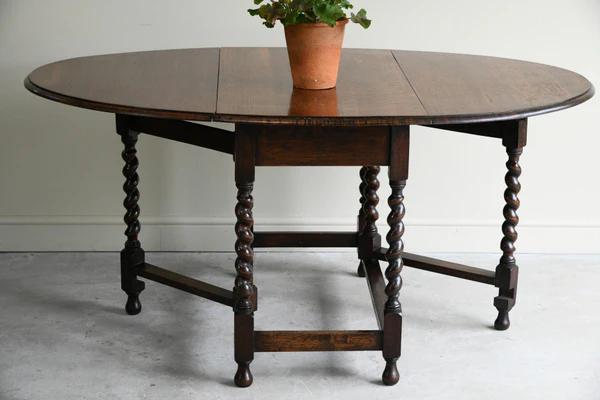 Oval Oak Barley Twist Table (1 of 9) Oval Oak Barley Twist Table (1 of 9)