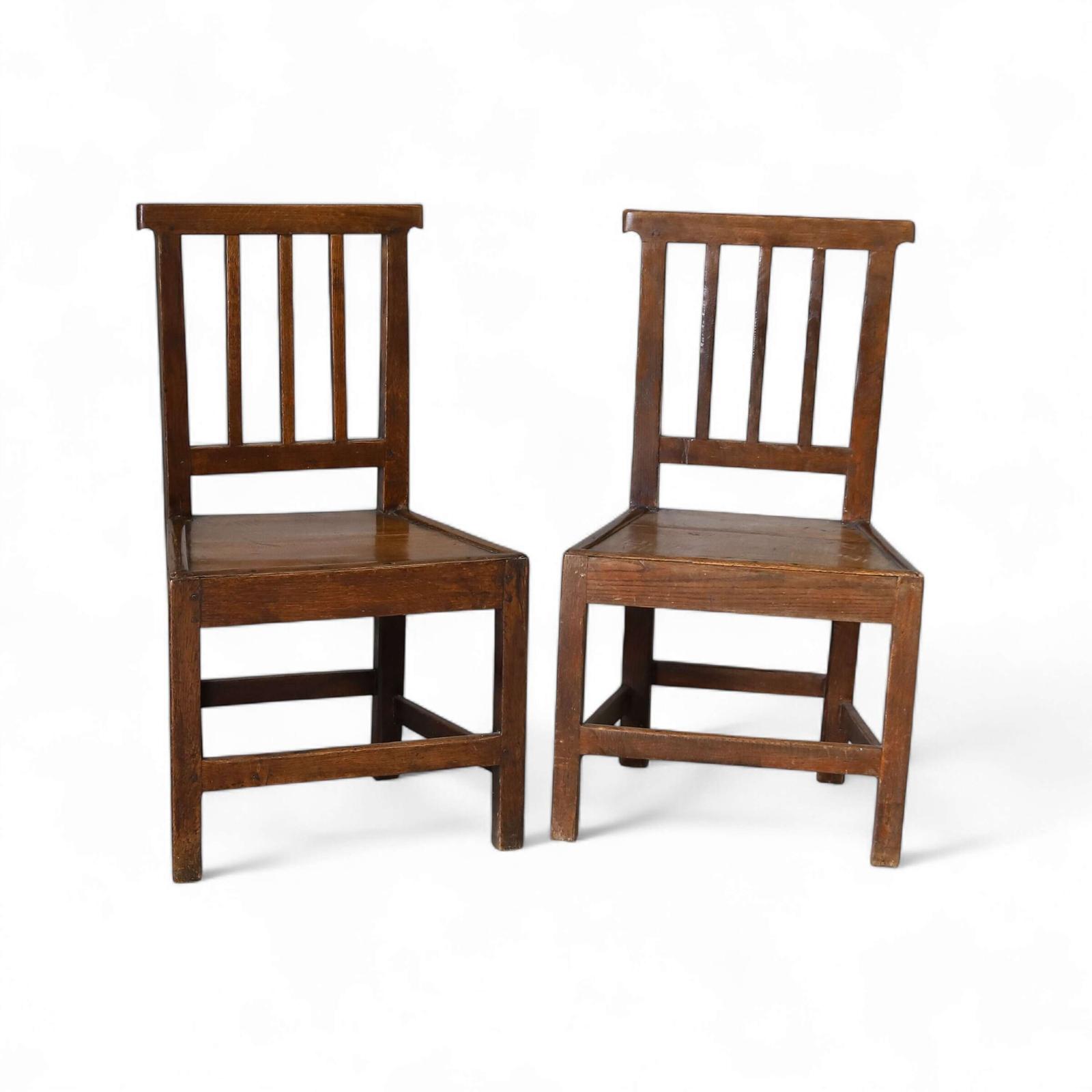 Very Smart Pair of 19th Century English Oak Hall Chairs (1 of 11)