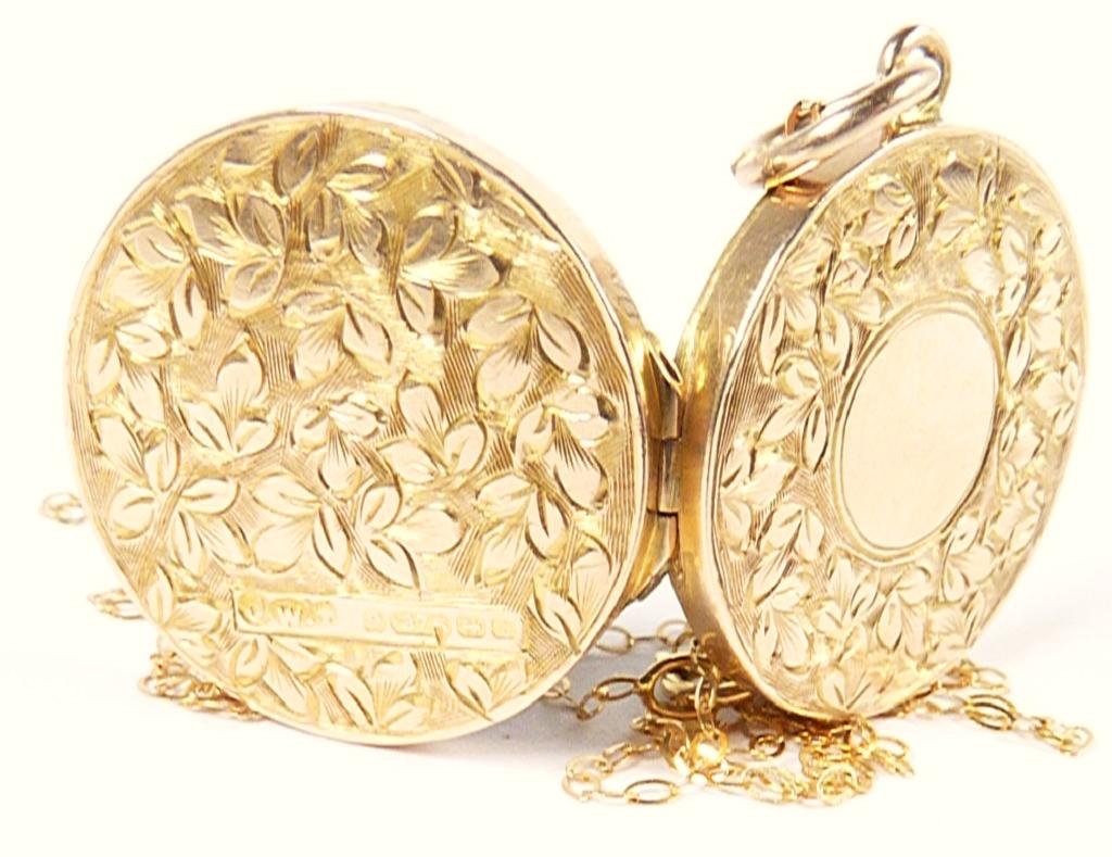 Stunning World War One Era Gold Locket Necklace 1918 (1 of 12)