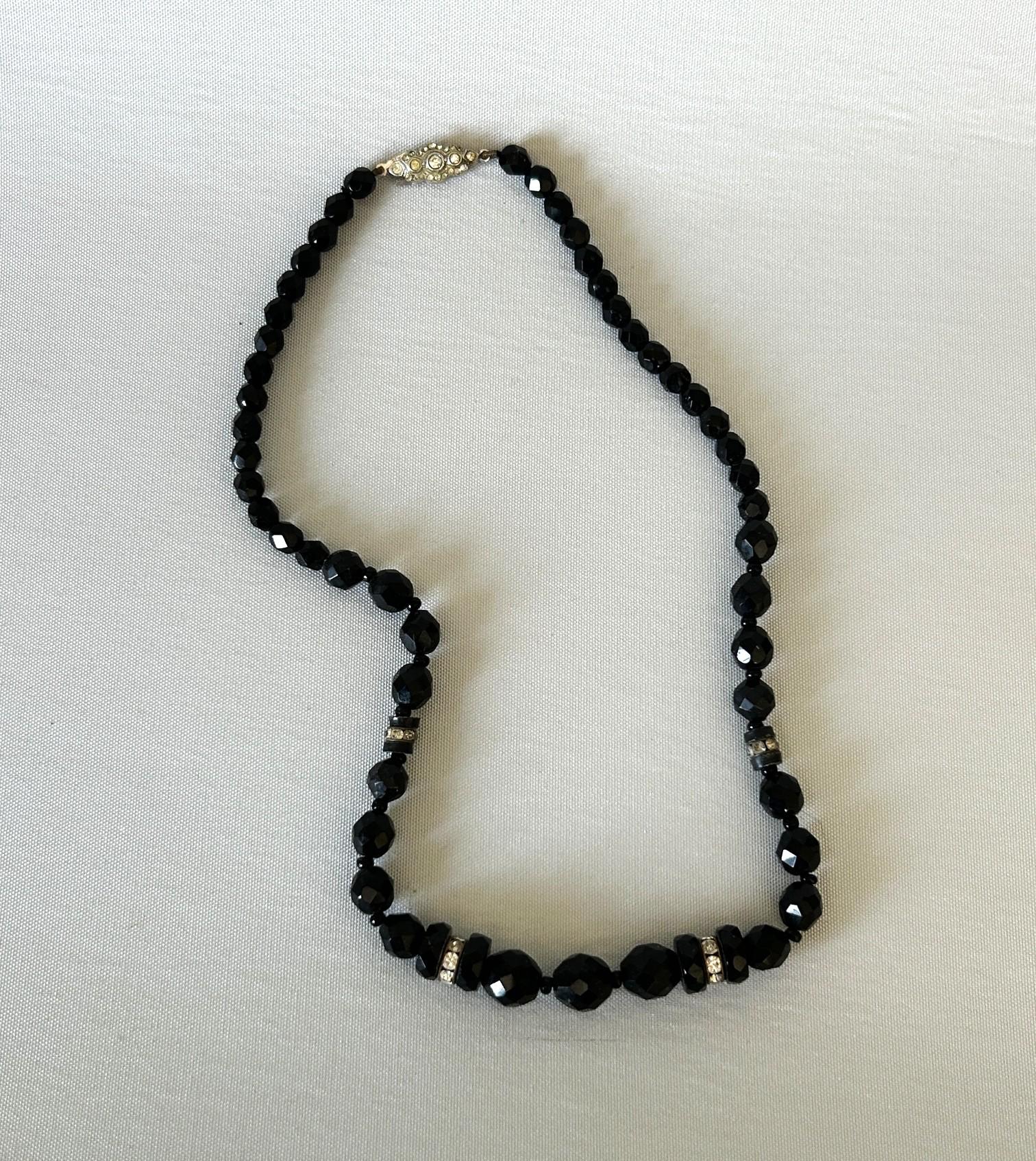 Silver & French Jet Art Deco Beaded Necklace (1 of 7) Silver & French Jet Art Deco Beaded Necklace (1 of 7)