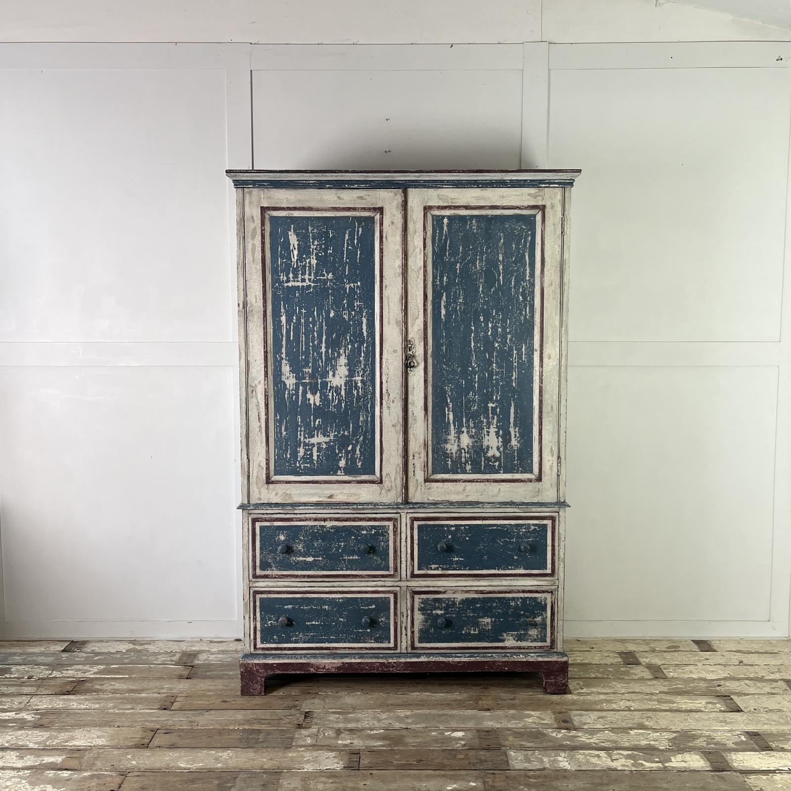 Victorian Painted Pine Linen Cupboard (1 of 13)