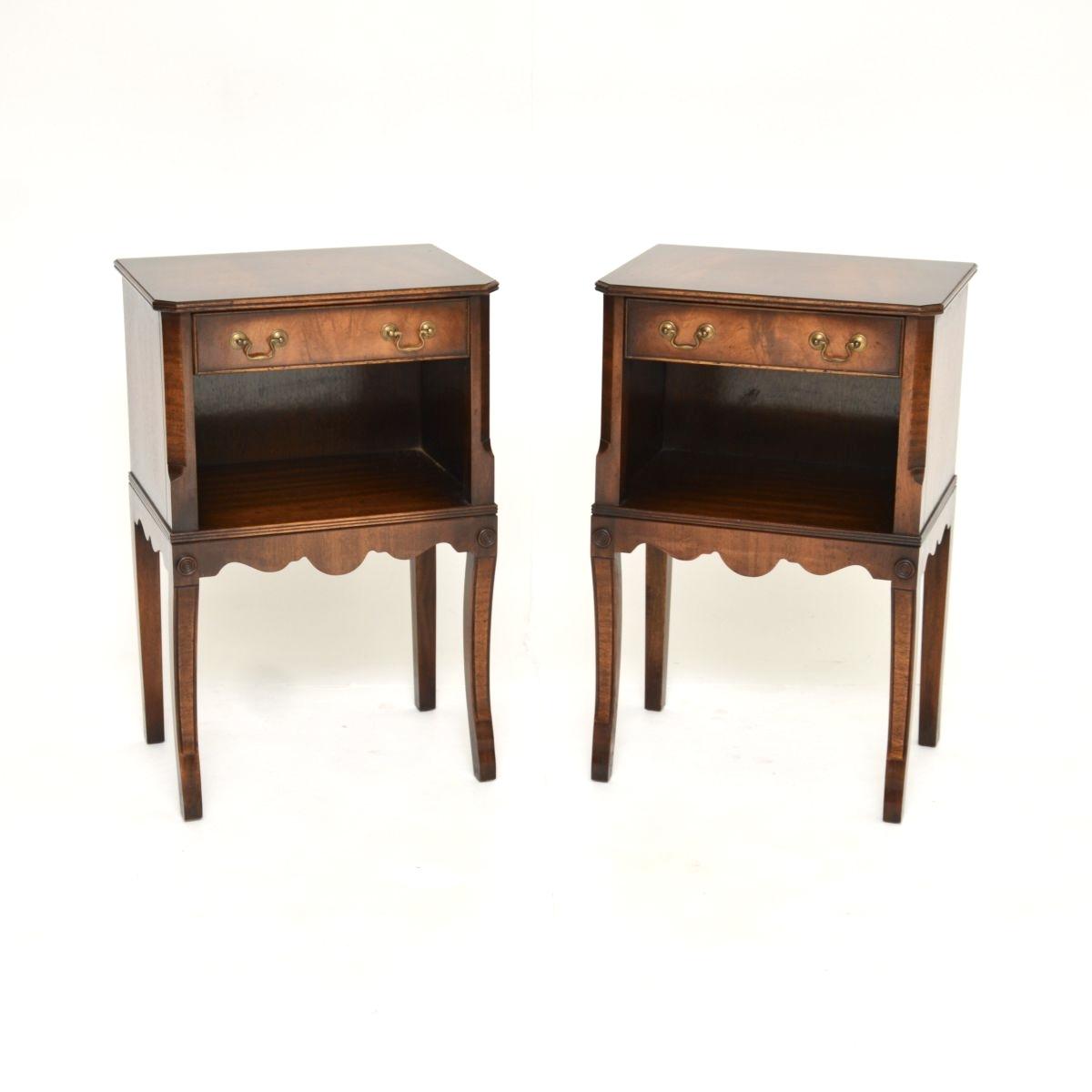 Pair of Georgian Style Mahogany Bedside Cabinets / Side Tables (1 of 9)