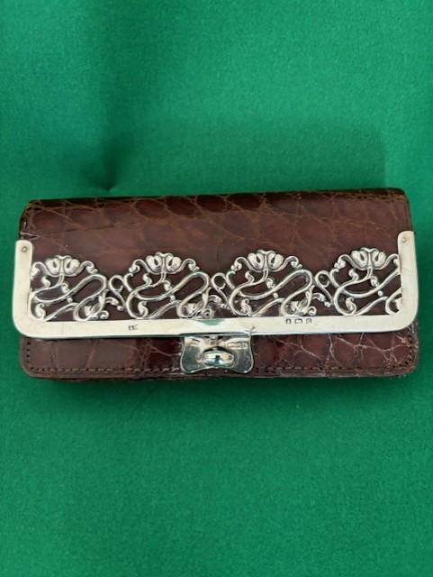 Purses and Wallets - main image