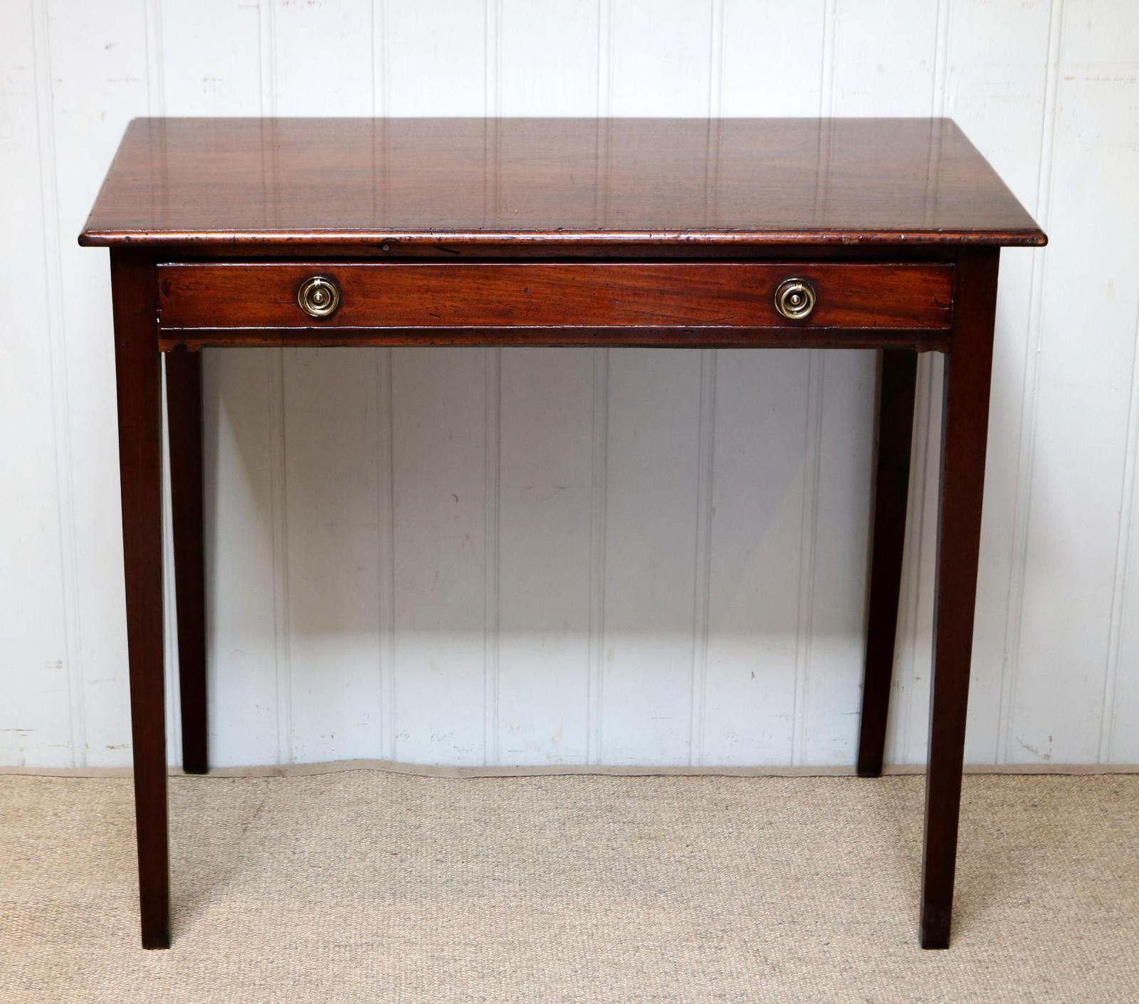 Early 19th Century Mahogany Side Table c.1820 (1 of 10) Early 19th Century Mahogany Side Table c.1820 (1 of 10)