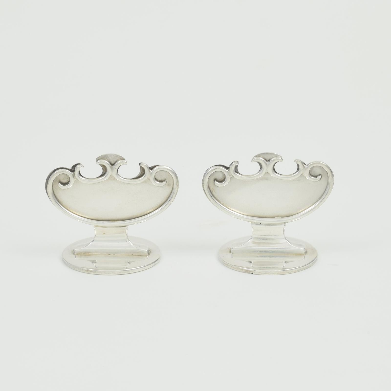 Pair of Art Nouveau Silver Place Card / Menu Holders Goldsmiths Co (1 of 7)