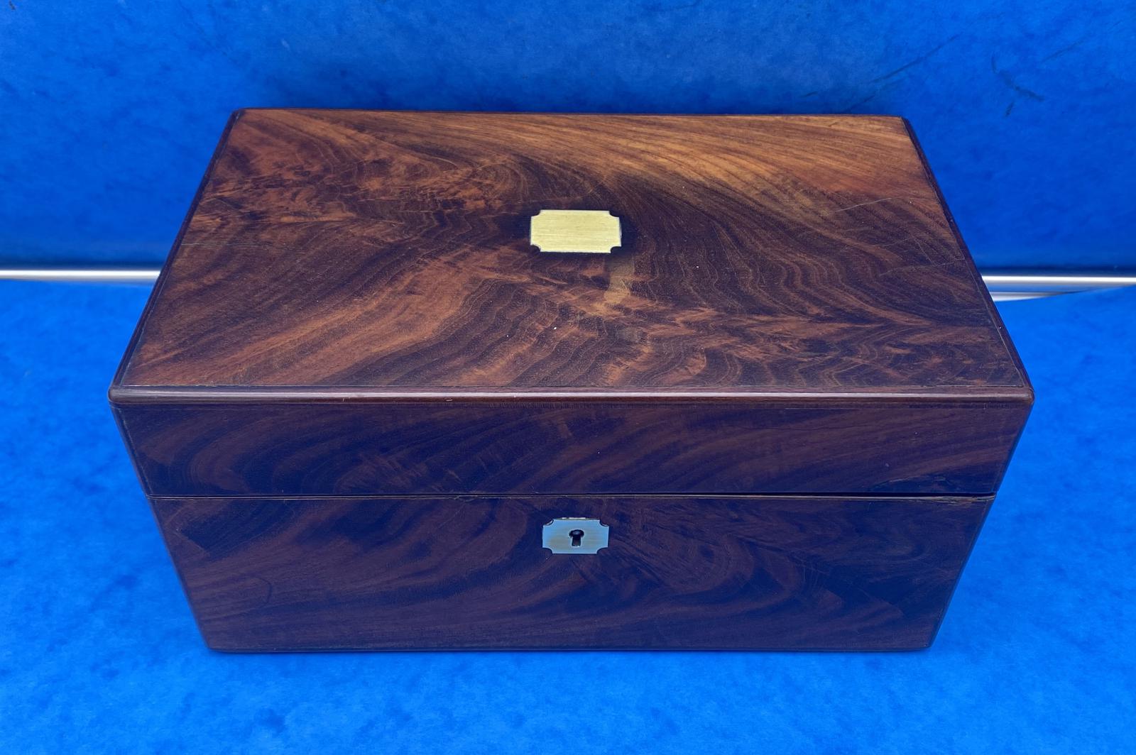 Georgian Flame Mahogany Fitted Jewellery Box (1 of 13) Georgian Flame Mahogany Fitted Jewellery Box (1 of 13)