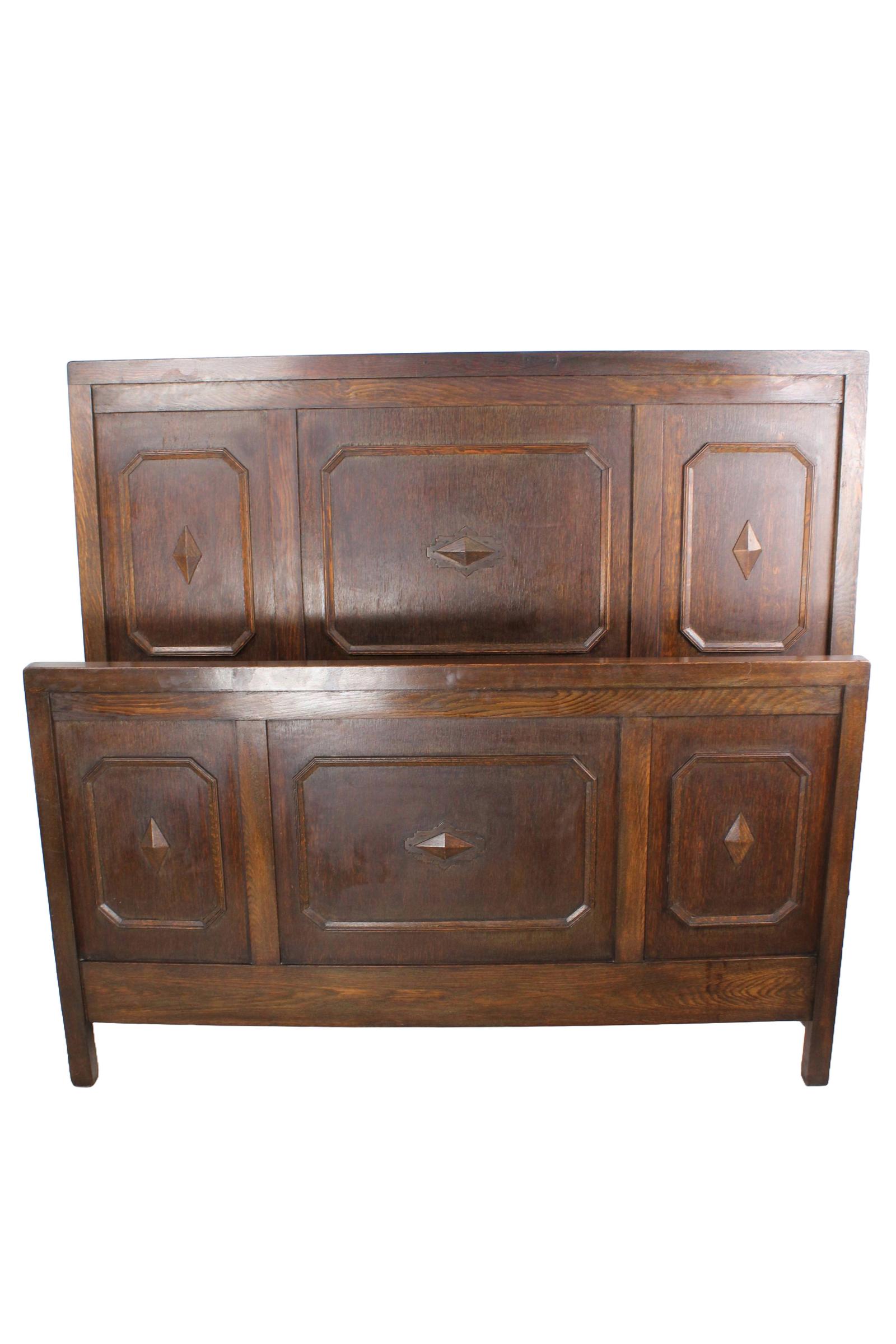 Edwardian Oak Jacobean Revival Double Bed (1 of 13) Edwardian Oak Jacobean Revival Double Bed (1 of 13)