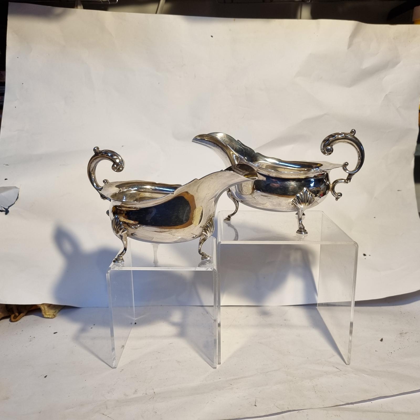 Silver Sauce Boats (1 of 5) Silver Sauce Boats (1 of 5)