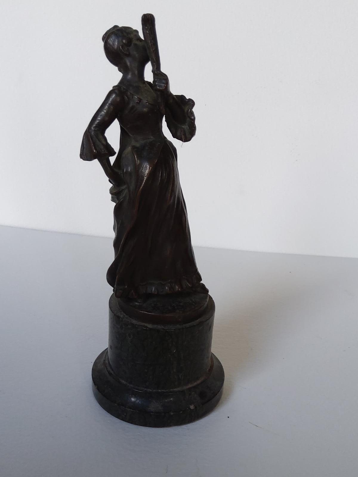 Bronze Figure of a Lady Holding a Fan (1 of 7)