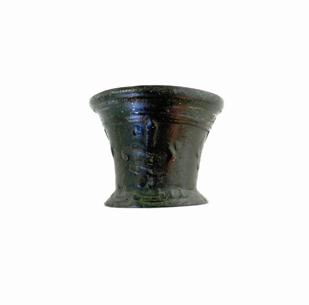 Antique Early English Metalware 17th Century Bronze Mortar with Fleur-de-lis. English 1670-1690 (1 of 6) Antique Early English Metalware 17th Century Bronze Mortar with Fleur-de-lis. English 1670-1690 (1 of 6)