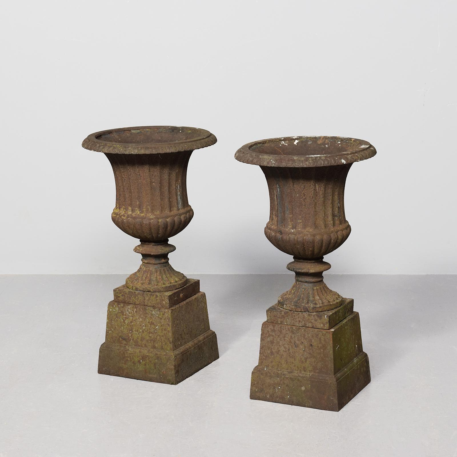 Pair of Cast Iron Campagna-shaped Garden Urns (1 of 7) Pair of Cast Iron Campagna-shaped Garden Urns (1 of 7)