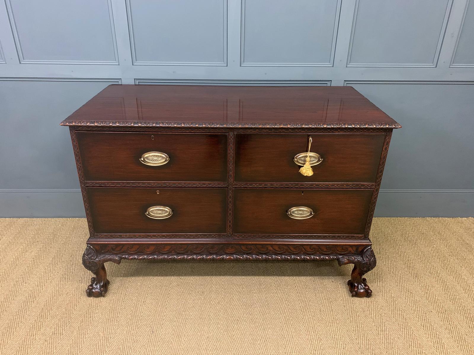 Large Mahogany Chippendale Style Chest (1 of 17)