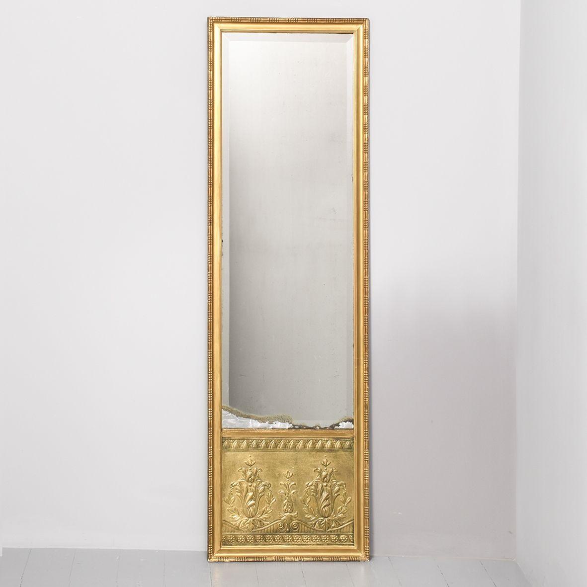 Rectangular Shaped Gilt Framed Mirror (1 of 5)