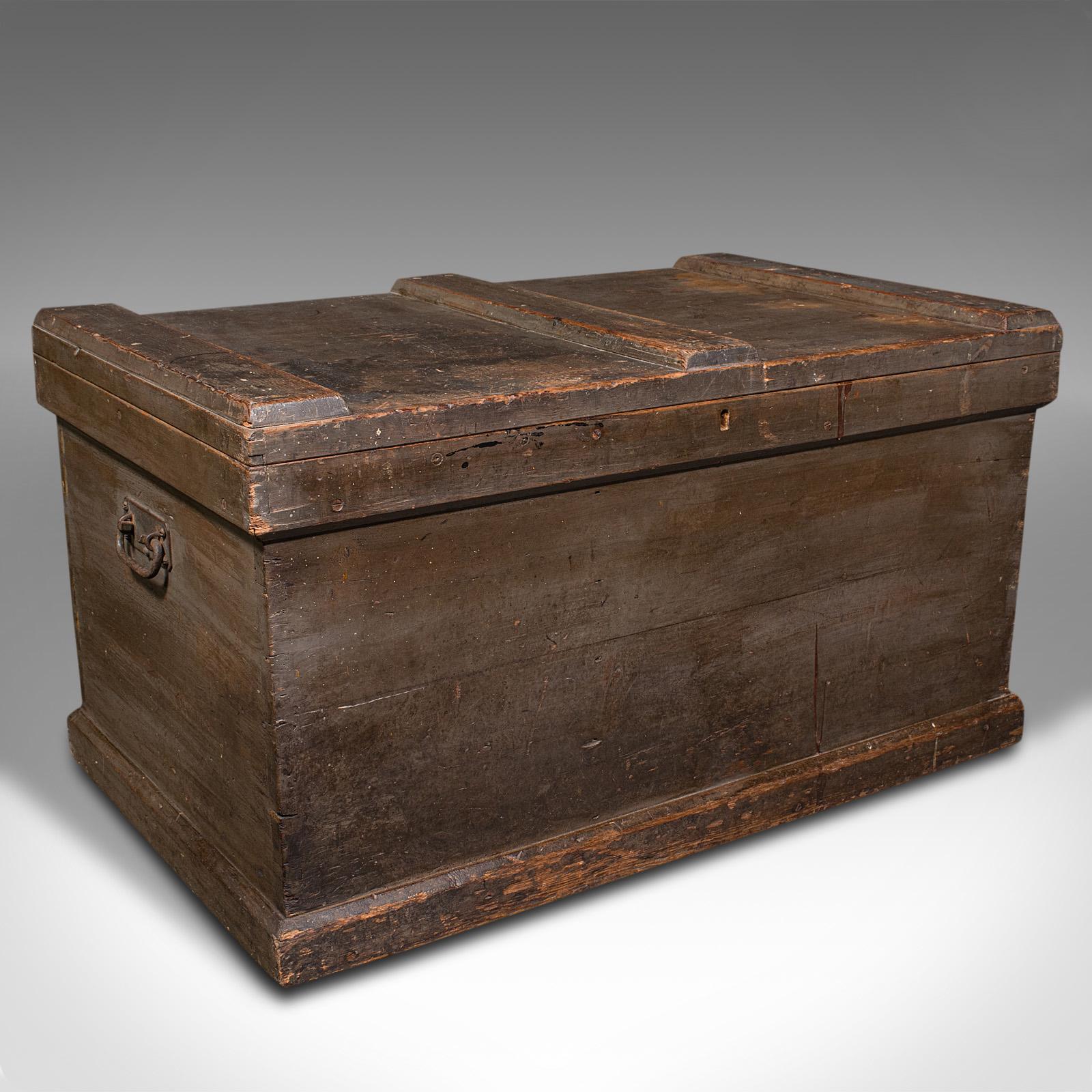 Antique Workman's Chest, English, Pine Tool Chest, Coffee Table, Victorian, 1880 (1 of 10)