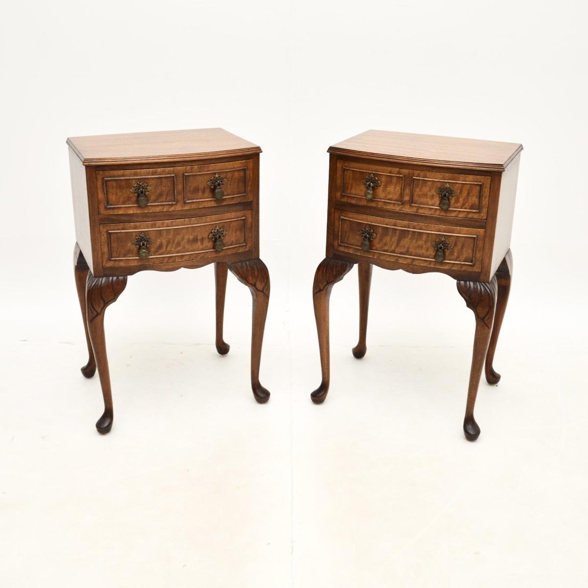 Pair of Mahogany Bedside Chests (1 of 9)