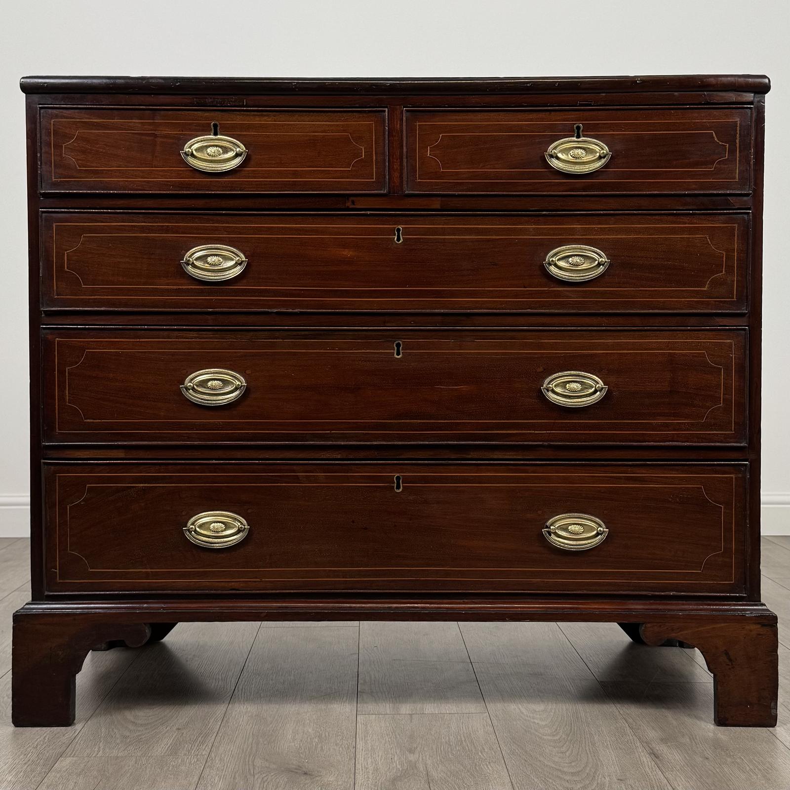 Antique 18th Century Good Quality Mahogany Chest of Drawers (1 of 11)