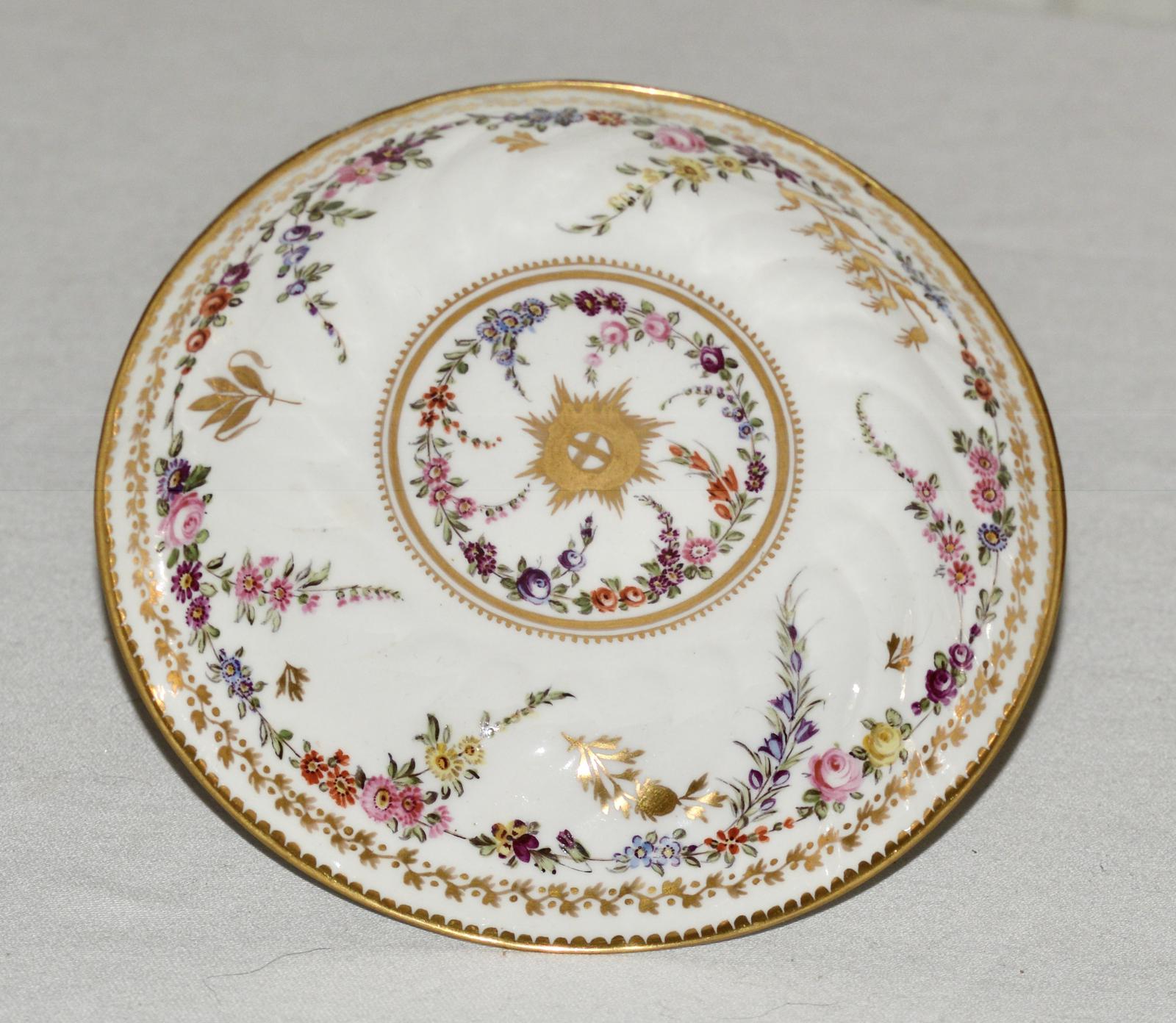 Barr, Worcester Saucer c.1800 - Pattern No. 114 (1 of 3)