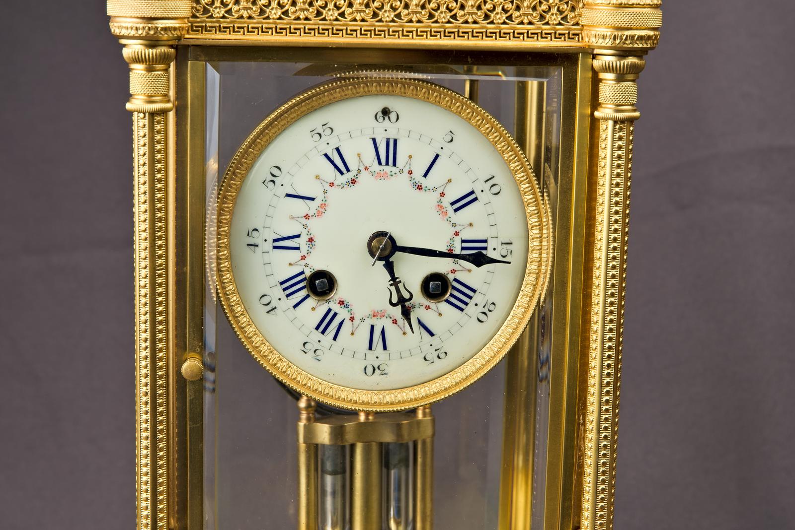 Magnificent 4 Glass-sided Mantel / Bracket Clock (1 of 9)