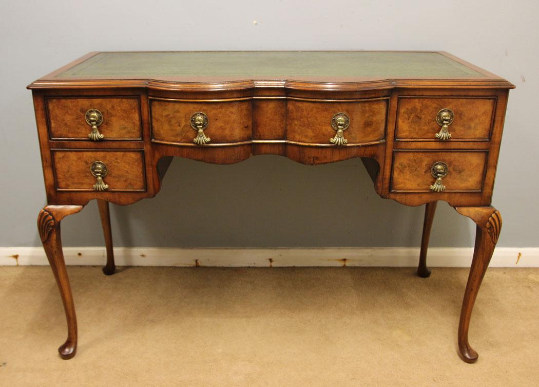 Walnut Writing Table Desk c.1930 (1 of 8)