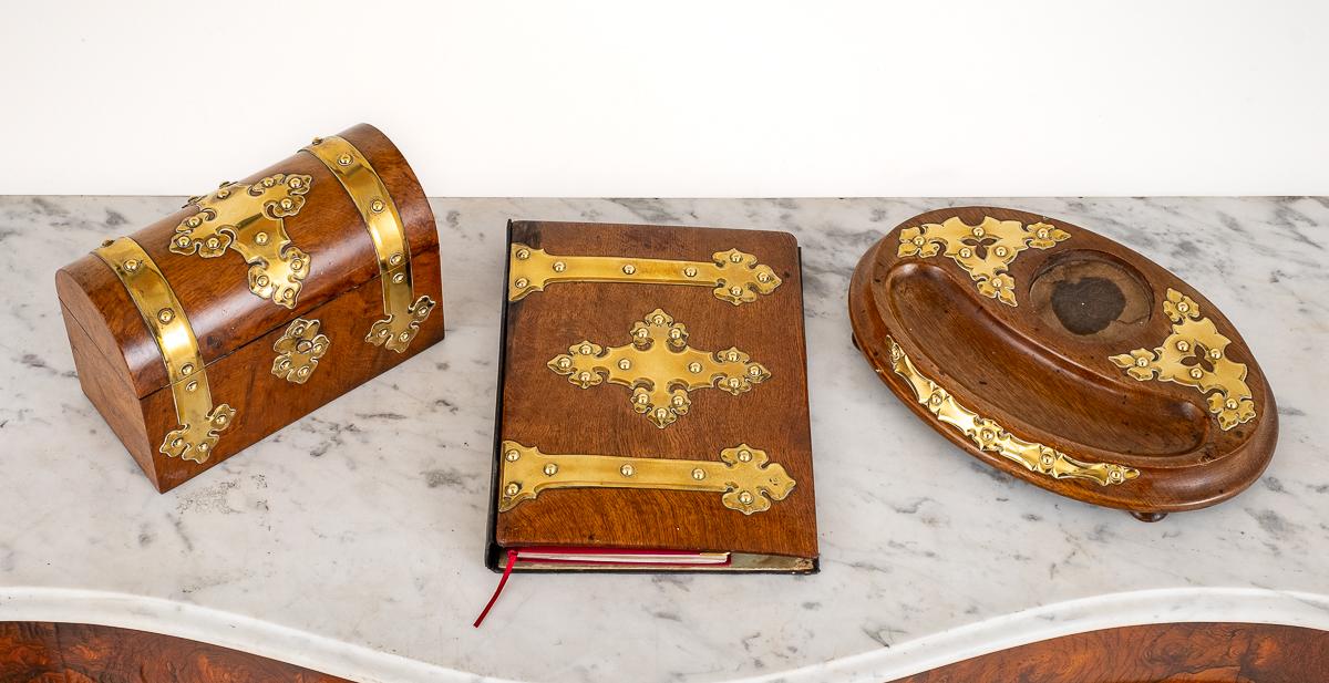 Pretty Oak Desk Set (1 of 16)