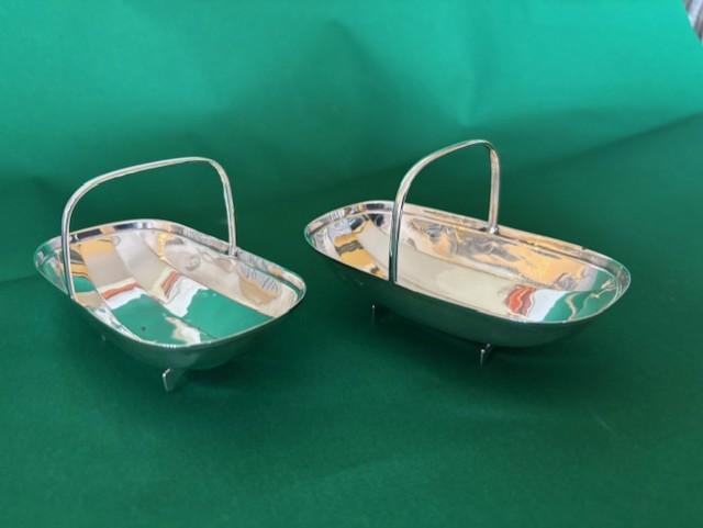 A Pair of George V Silver Novelty Bon - Bon Dishes (1 of 3)
