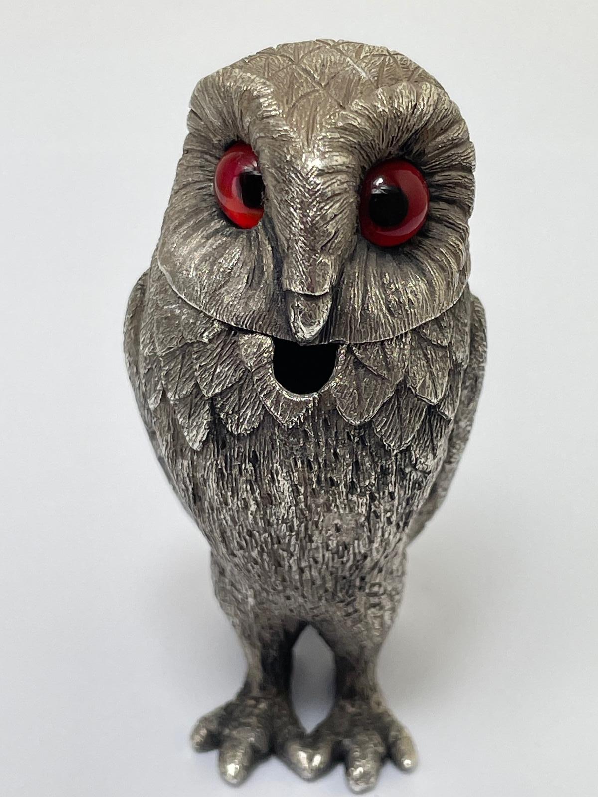 Small Hallmarked Silver Plate Owl Mustard Pot After George Fox (1 of 33)