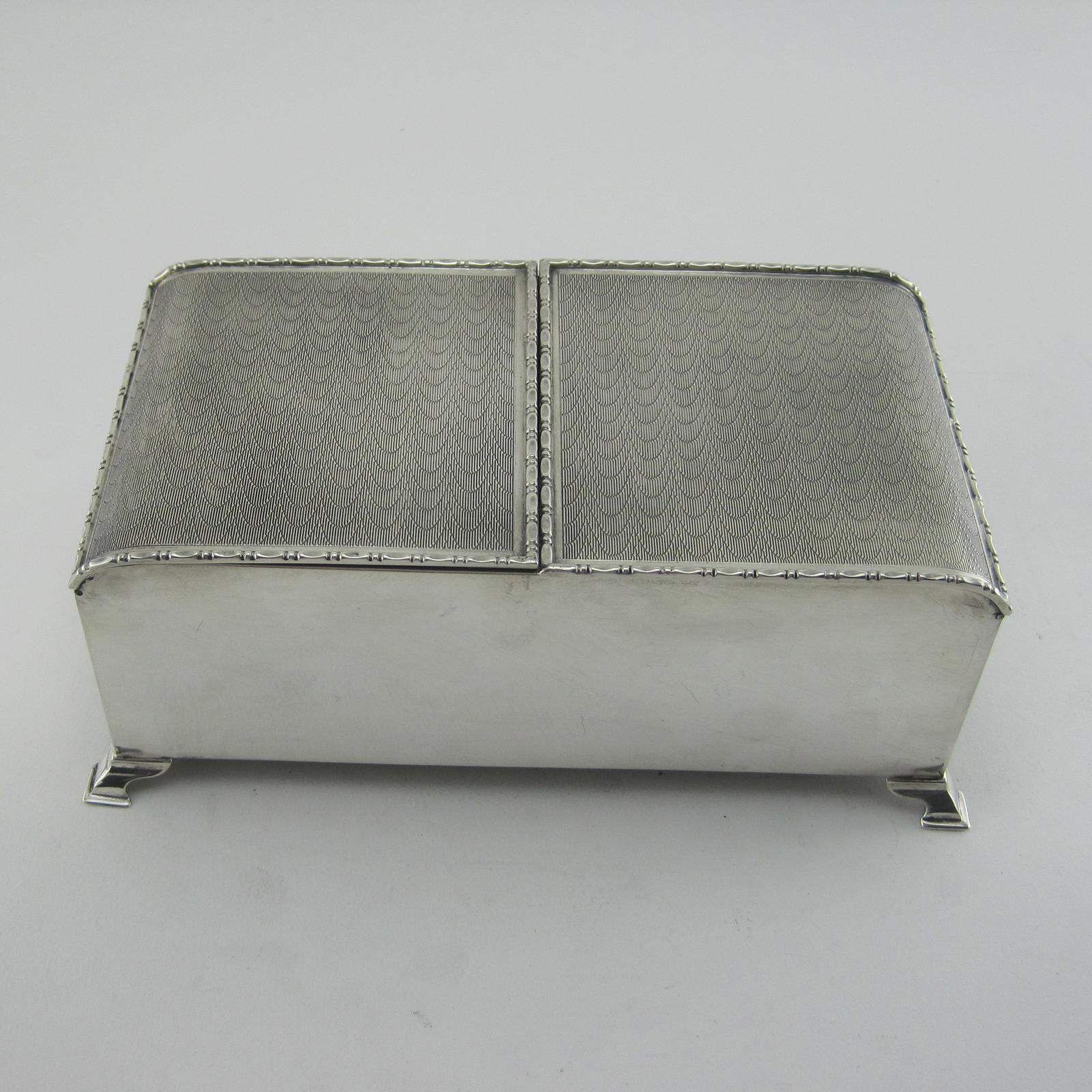 Unusual Sterling Silver Rectangular Trinket or Cigarette Box (1 of 9) Unusual Sterling Silver Rectangular Trinket or Cigarette Box (1 of 9)