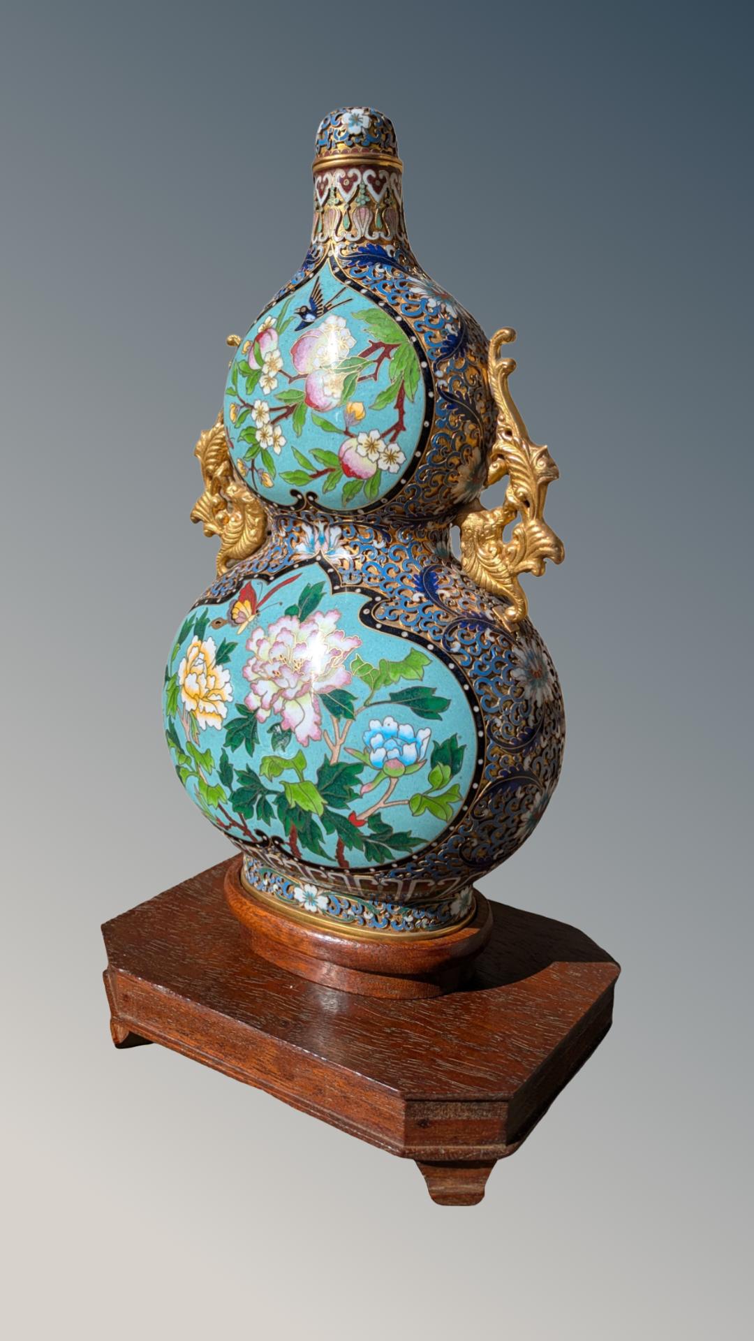 Chinese Cloisonne & Champleve Double Gourd Vase on Stand Qing Period (1 of 9) Chinese Cloisonne & Champleve Double Gourd Vase on Stand Qing Period (1 of 9)