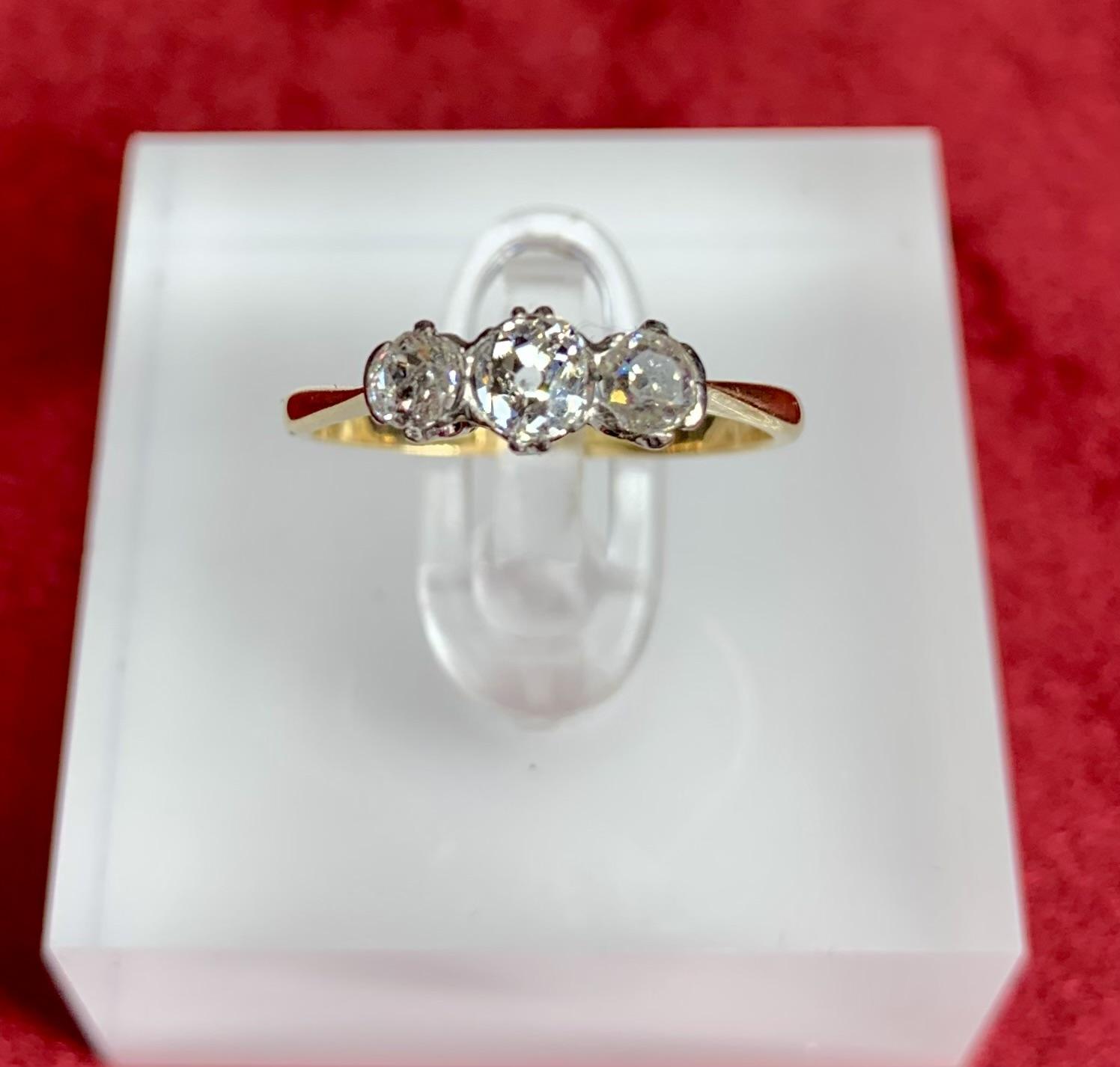 18ct Three Stone Trilogy Diamond Ring, Old Cut Stones (1 of 12)