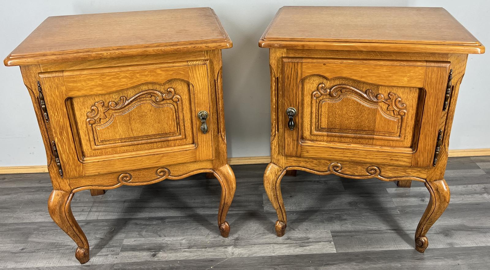 Pair of  Bedside Tables Vintage French Oak Nightstands Carved Cabinets (1 of 10)