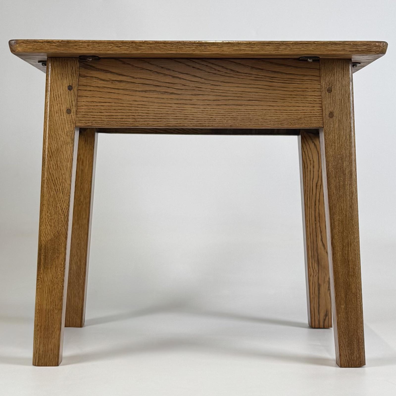 Antique 20th Century Fine Quality Side Table in Oak (1 of 9)