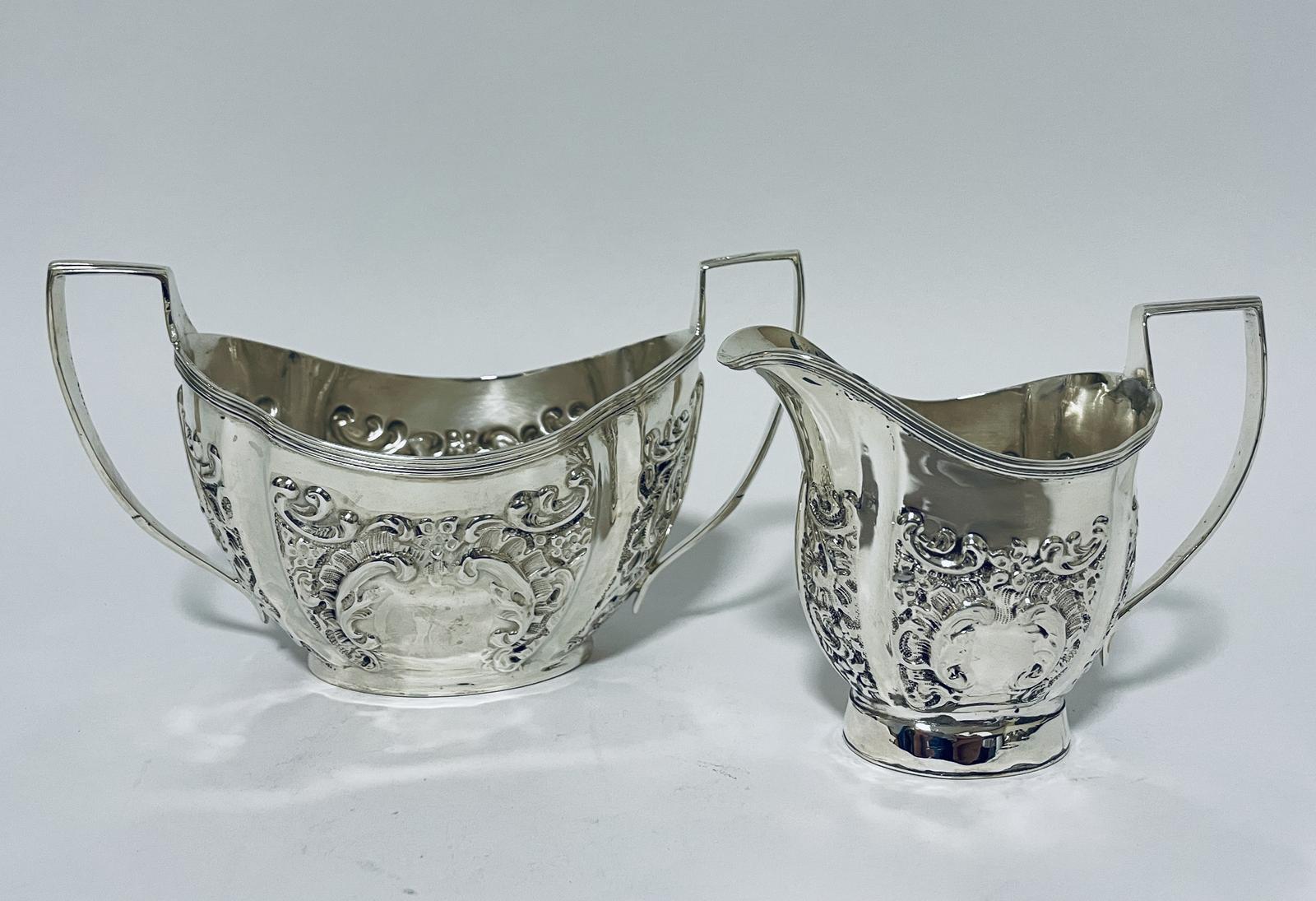 Victorian Silver Milk Jug and Sugar Bowl (1 of 19) Victorian Silver Milk Jug and Sugar Bowl (1 of 19)