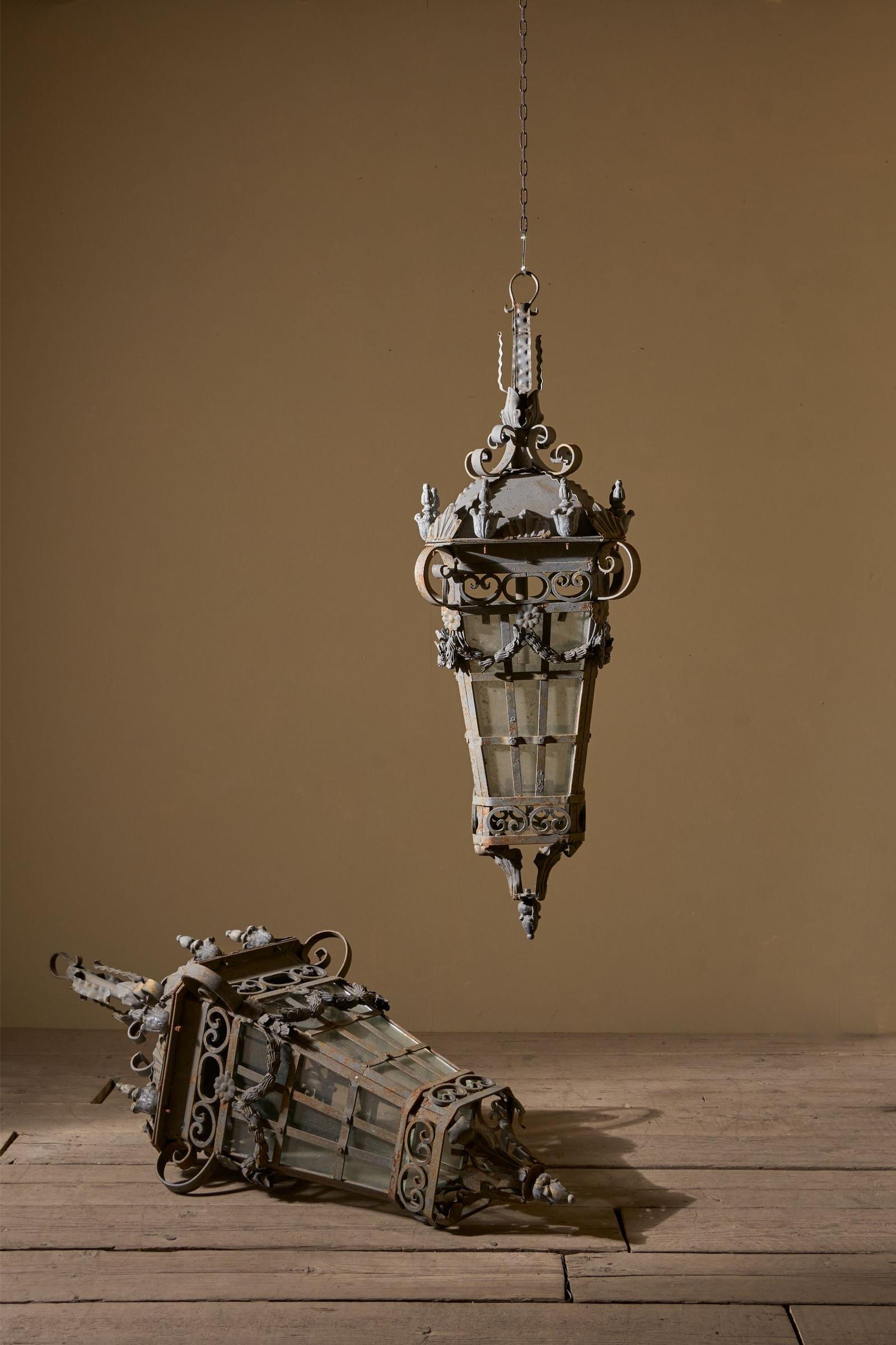 Large Pair of Early 20th Century Iron & Zinc French Hanging Lanterns - Pair 1 (1 of 24) Large Pair of Early 20th Century Iron & Zinc French Hanging Lanterns - Pair 1 (1 of 24)