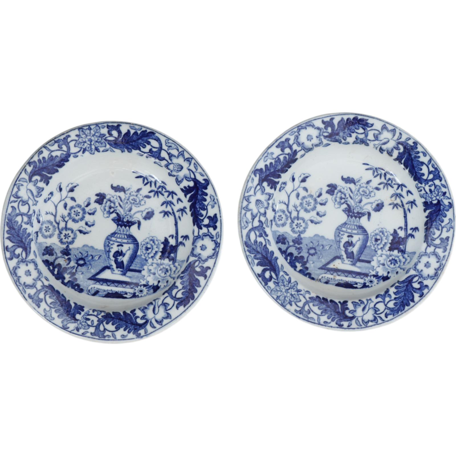 Pair of Wedgwood Toy Plates (1 of 2)