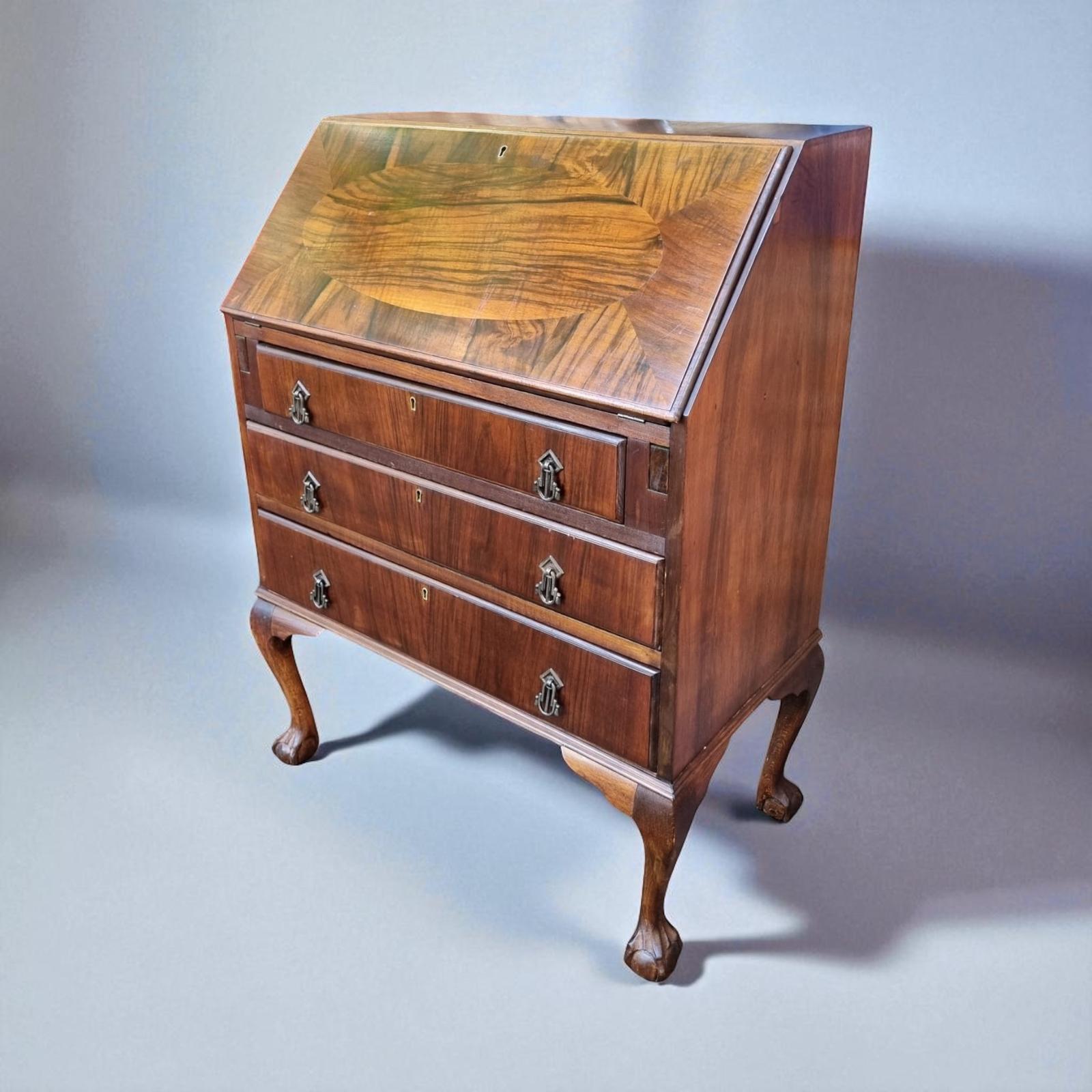 Mahogany Bureau / Queen Anne Style c.1930 (1 of 12)