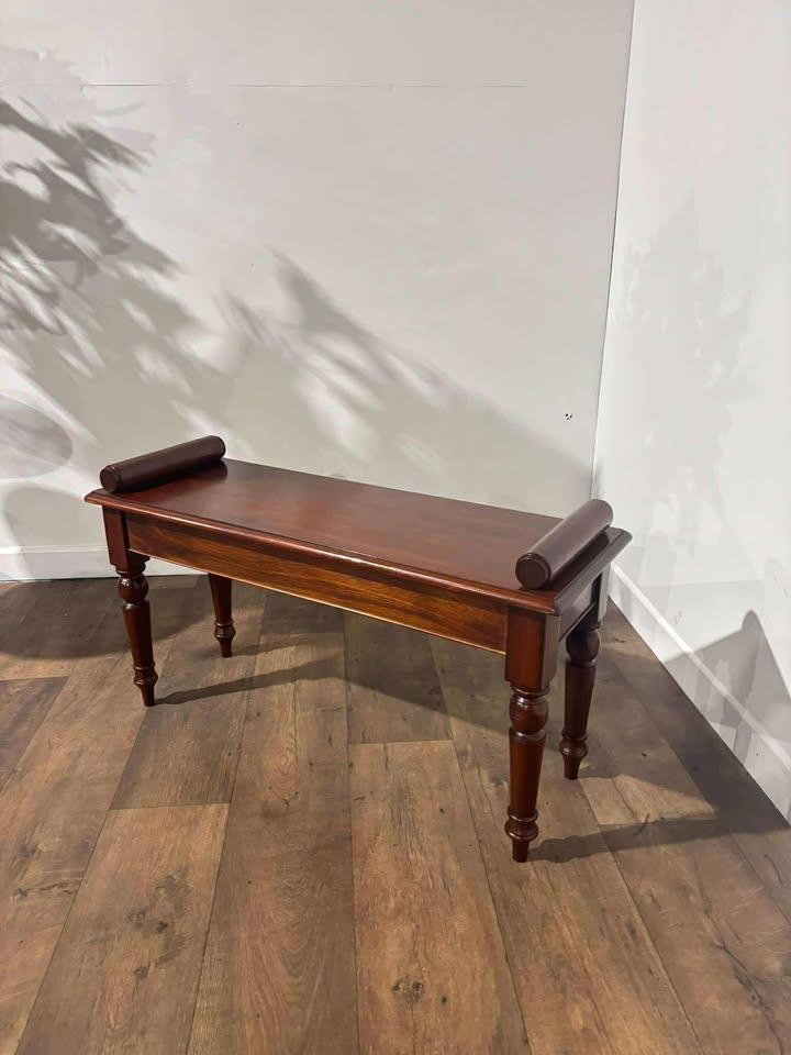 Reproduction Mahogany Window Seat (1 of 14)