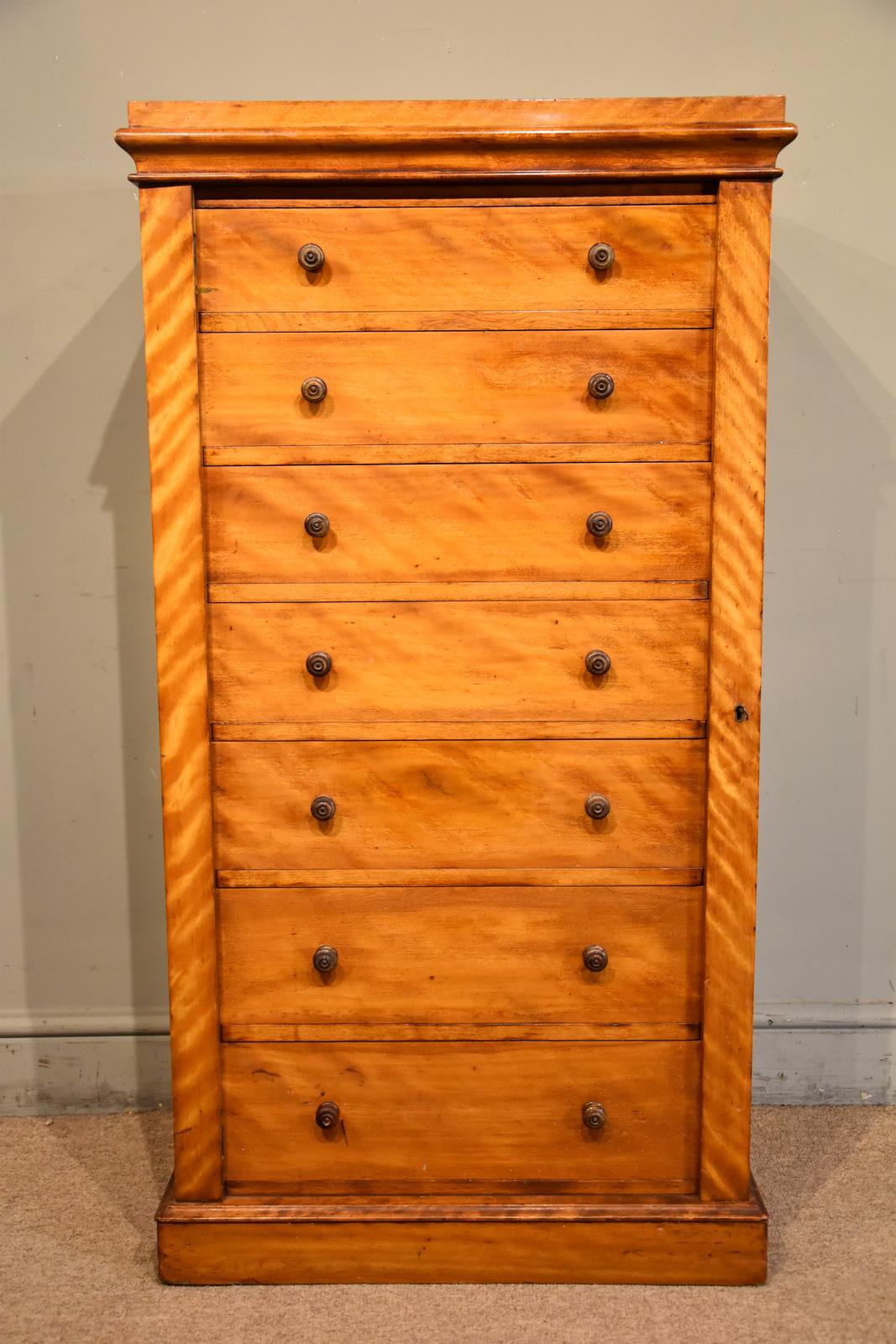 William IV Satin Birch Wellington Chest (1 of 6)