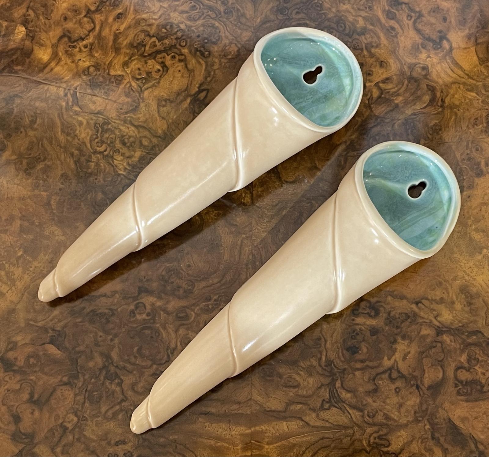 Pair of Clarice Cliff Shell Wall Pockets (1 of 5) Pair of Clarice Cliff Shell Wall Pockets (1 of 5)