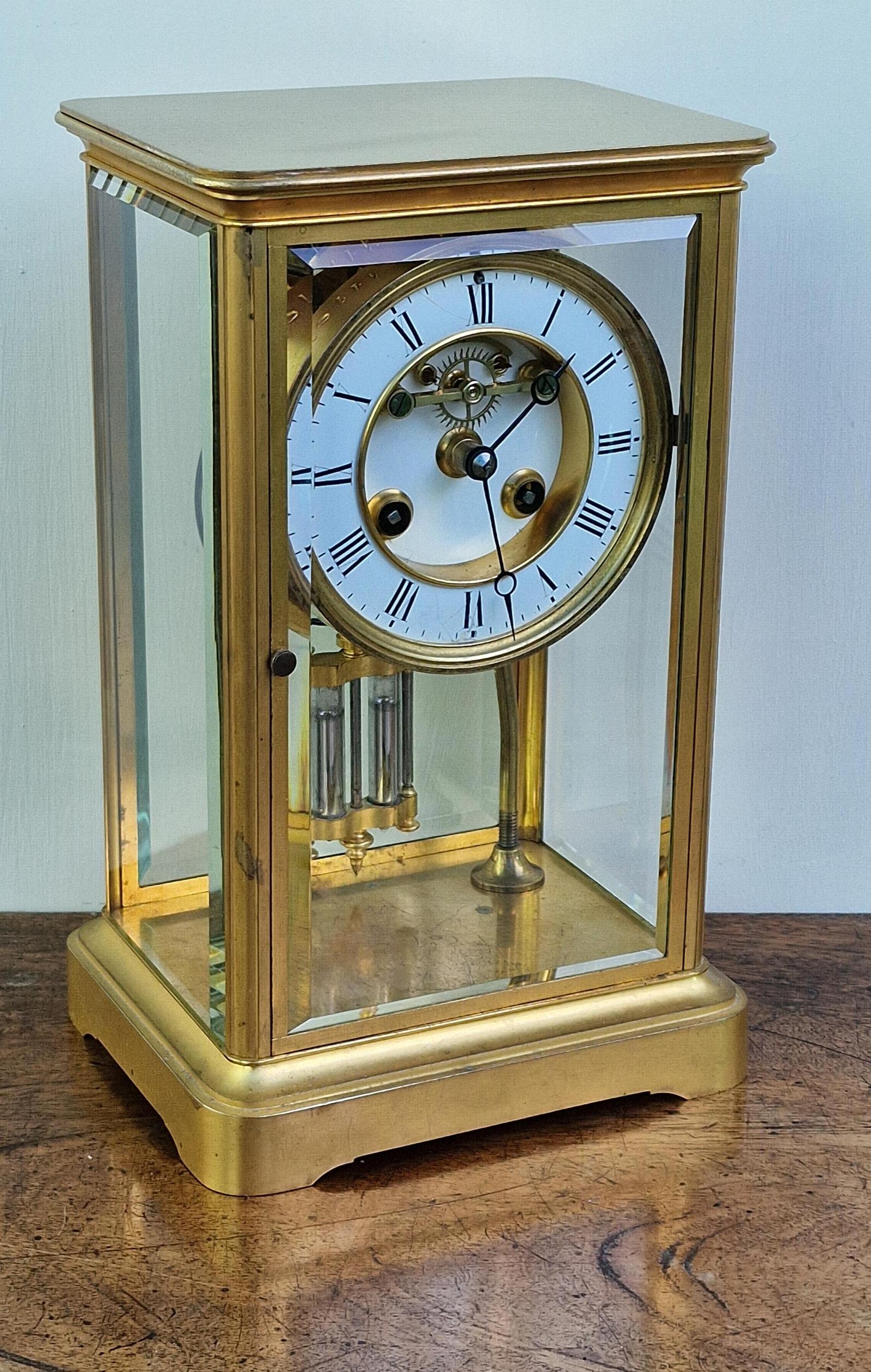 Four Glass Mantel Clock (1 of 5) Four Glass Mantel Clock (1 of 5)