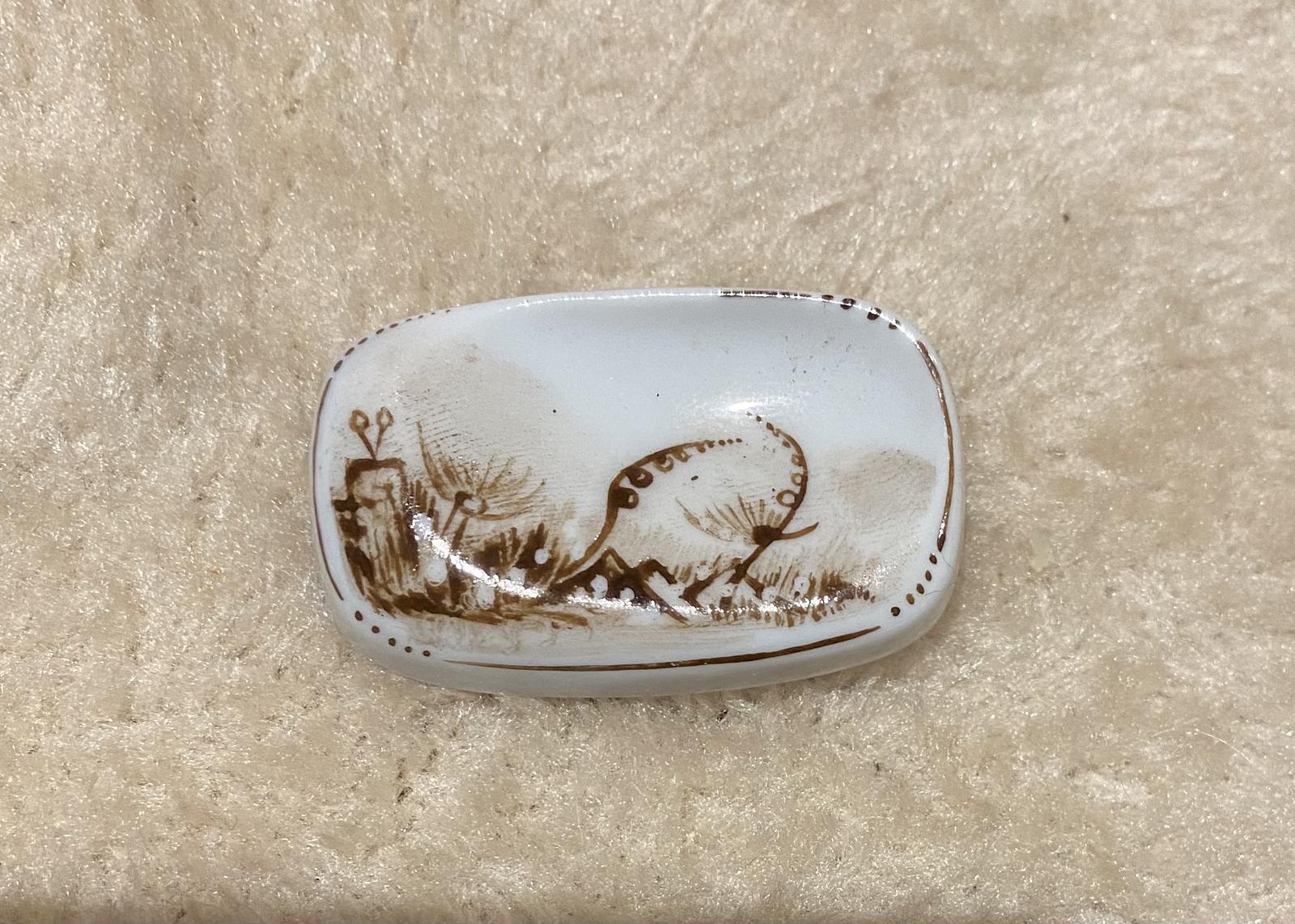 Meissen Brooch (1 of 2) Meissen Brooch (1 of 2)