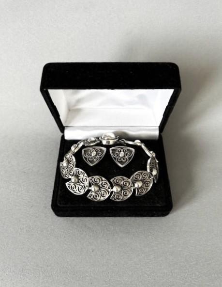Modernist Silver Bracelet & Earrings Set by Gustav Hauber (1 of 10) Modernist Silver Bracelet & Earrings Set by Gustav Hauber (1 of 10)